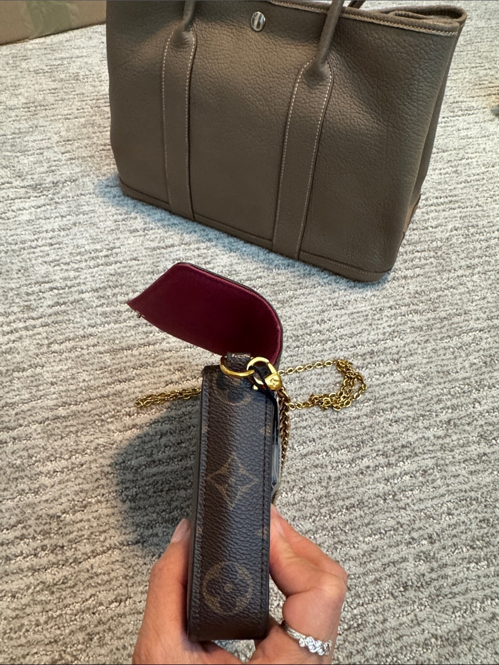 AUTHENTIC Louis Vuitton Monogram Crossbody Bag in Brown with Gold Chain - COA - Picture 15 of 17